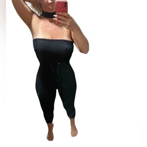 Choker collar capris jumpsuit